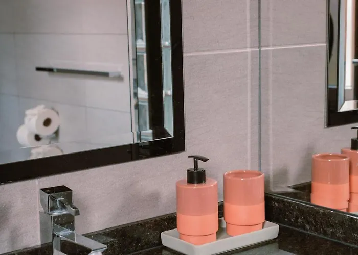 Casa D'avó Cró - 3bd Vacation * Funchal (Madeira)